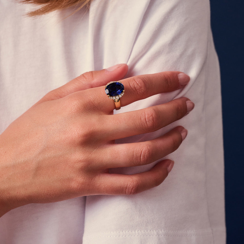Ellisse Grande Ring - forgyldt med blå zirkonia fra Sif Jakobs