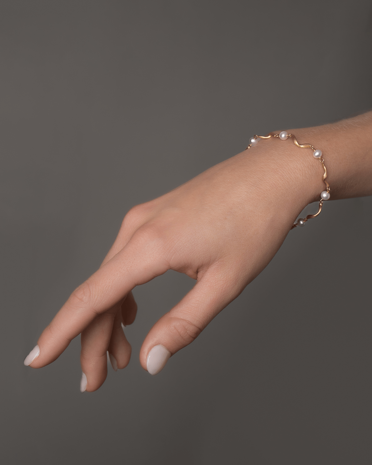 Vega Pearl armbånd med ferskvandsperle fra Dulong Fine Jewelry