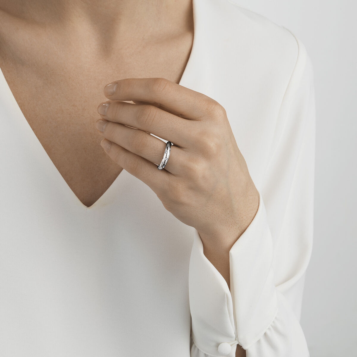 Offspring ring med diamanter - sølv fra Georg Jensen