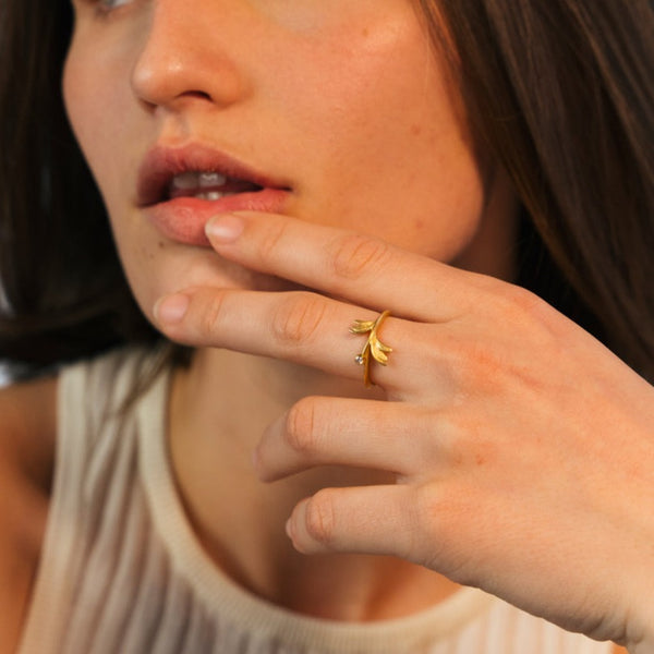 Aura Sway ring fra Dulong
