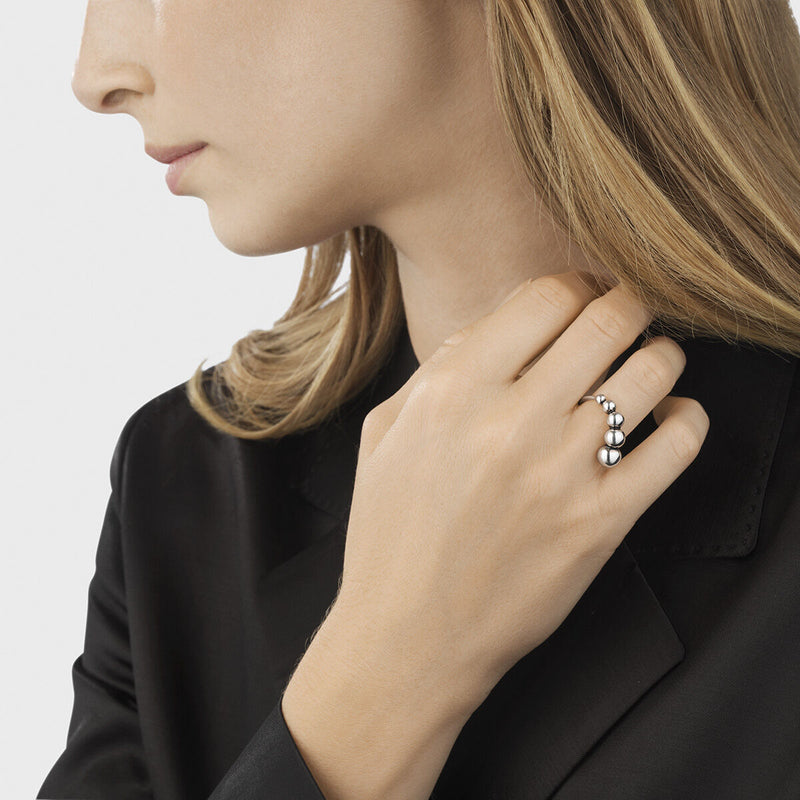 Moonlight Grapes ring - oxideret sølv fra Georg Jensen