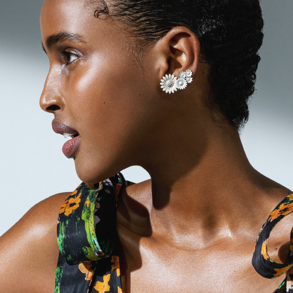 Daisy ørering medium - sølv fra Georg Jensen